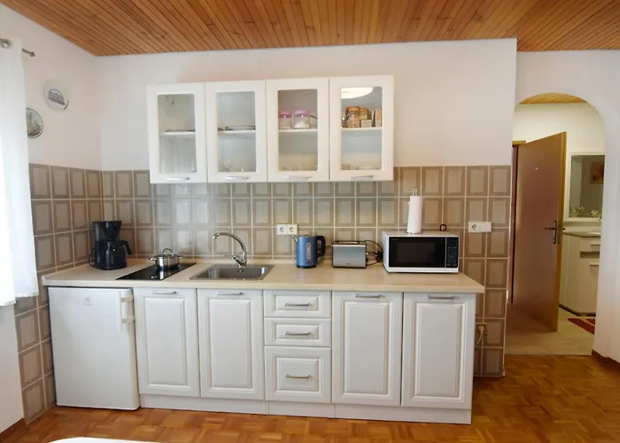 With Parking Space - 22680 Appartement *