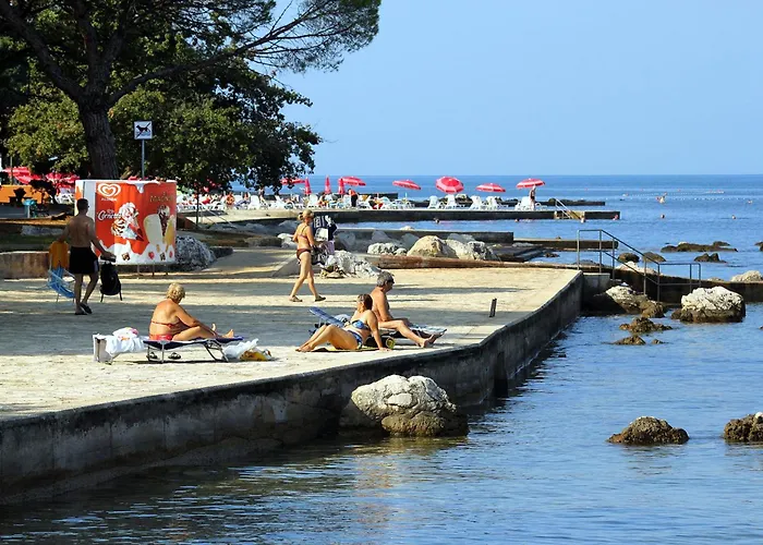 With Parking Space - 22680 Umag