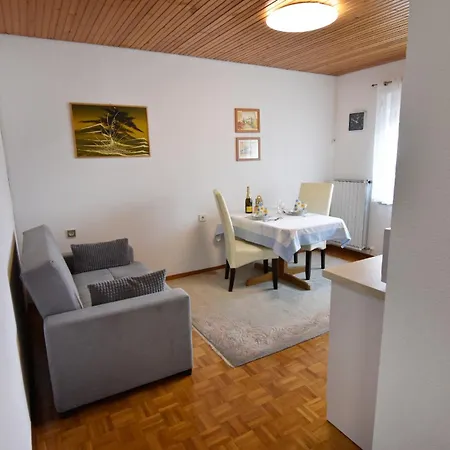 With Parking Space - 22680 Appartamento *
